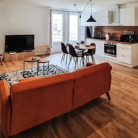 Center Rue Zola : Space And Comfort Apartment *