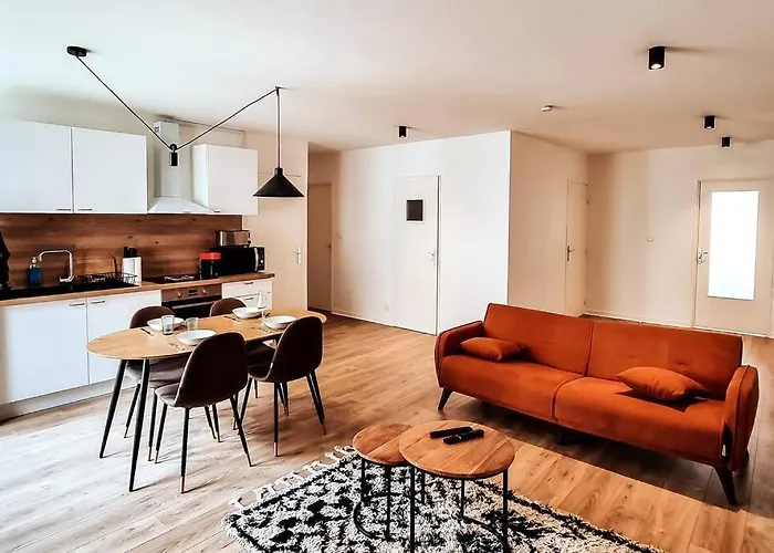 Apartman Center Rue Zola : Space And Comfort Troyes