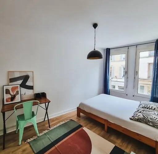 Center Rue Zola : Space And Comfort Apartman Troyes