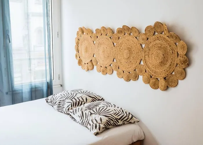 Center Rue Zola : Space And Comfort Troyes